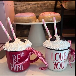 Valentine’s Day mini mugs